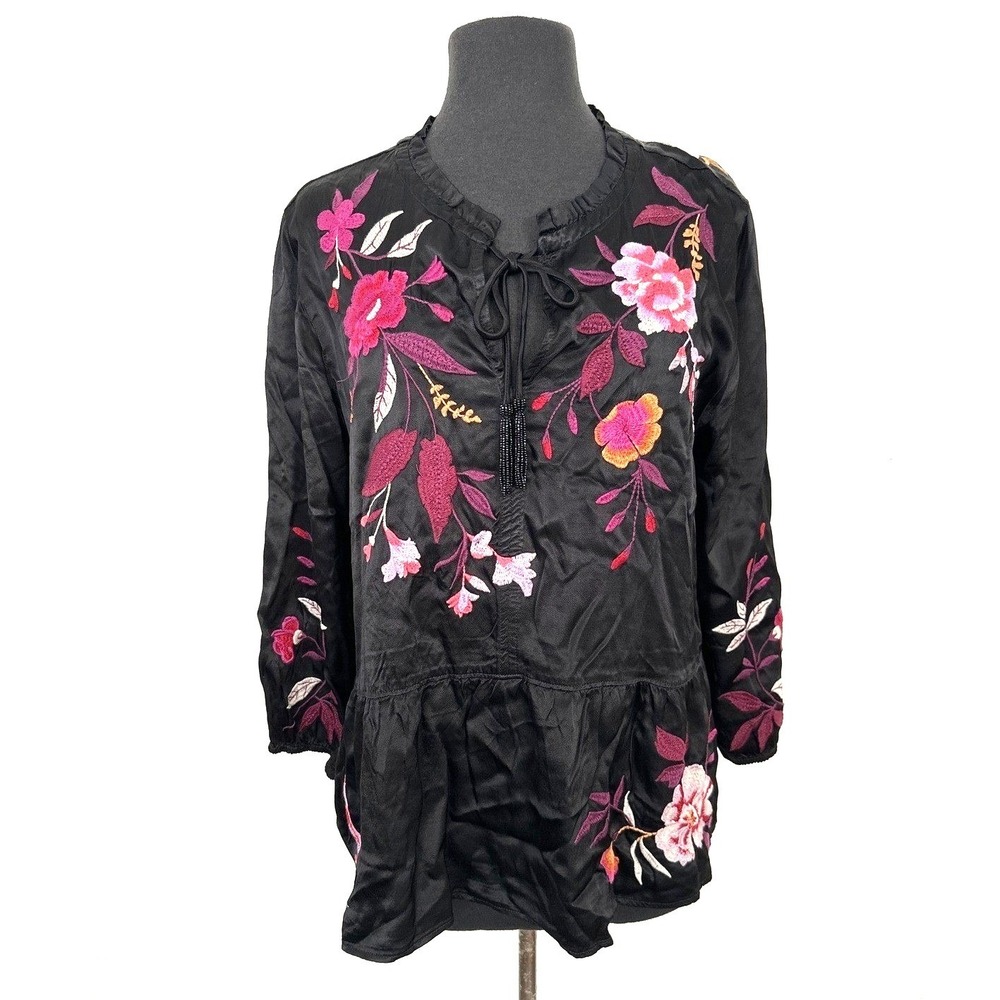 Johnny Was Workshop Peplum Top Large‎ Mirabel Black Satin Floral Embroidered